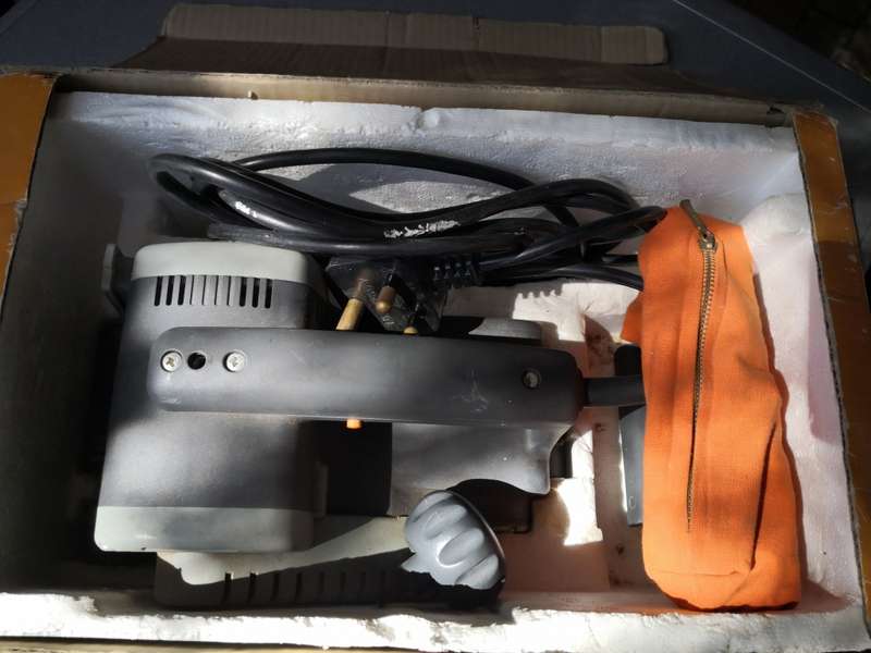 Elu MHB 157 600w 76mm Belt Sander