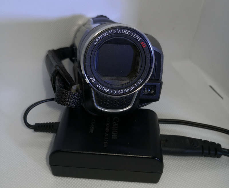 Canon Legria HF R106  digital camcorder  (camcorder / handicam) video recorder