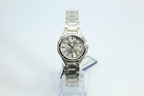 Seiko Ladies Dress Watch SXDE11P1