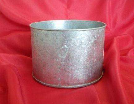 Round cake pan