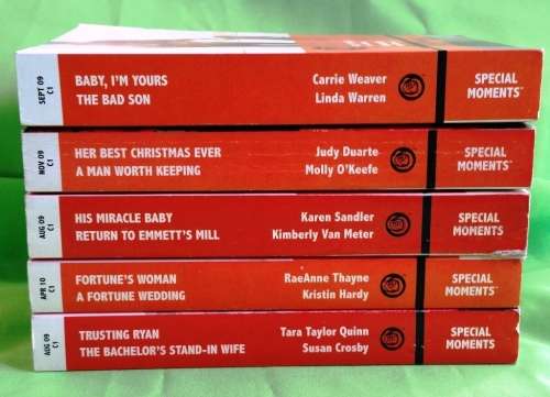 Clearance sale - 5 Mills & Boon Special Moments