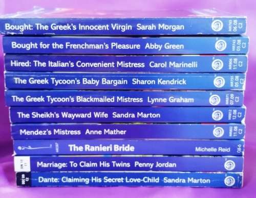 Clearance sale - 10 Mills & Boon Modern