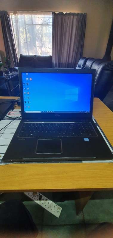 DELL I7 LAPTOP 17INCH