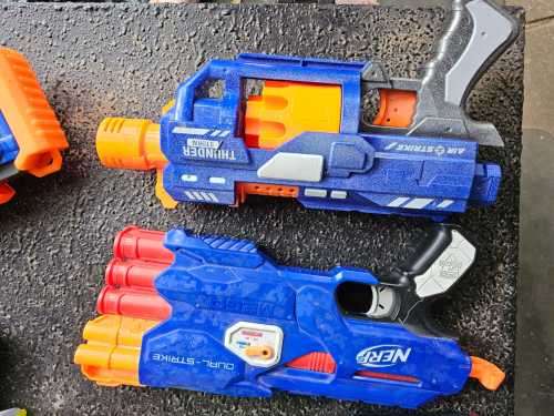 30 Toy guns- for kids `Hasbro`  `Nerf Guns` `buzzbee Guns` etc... # 2 Collectable