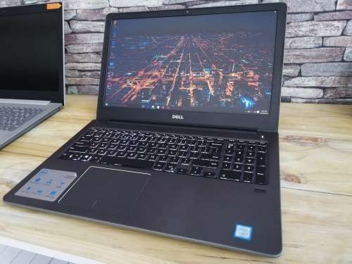 (Monster Spec!!) Premium 2019 Dell Vostro 15 5568 Core i7 7th Generation Gaming Laptop