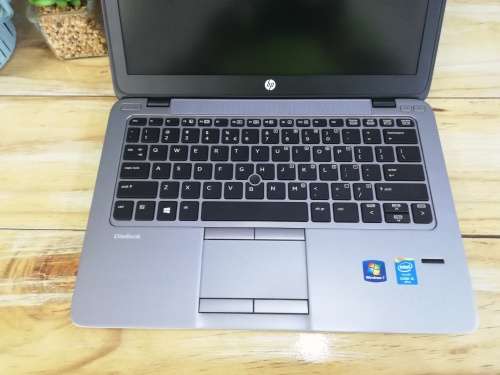 *High End* HP Elitebook 820 G4 Core i5 Premium Ultrabook with 256GB SSD