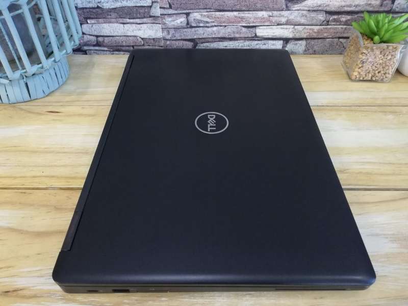 *HYPER BOOK* DELL LATITUDE E5570 CORE i5 - HQ/ 4GB DD4/ 500GB SATA HDD/ BACKLIT KEYS/ OFFICE 2019