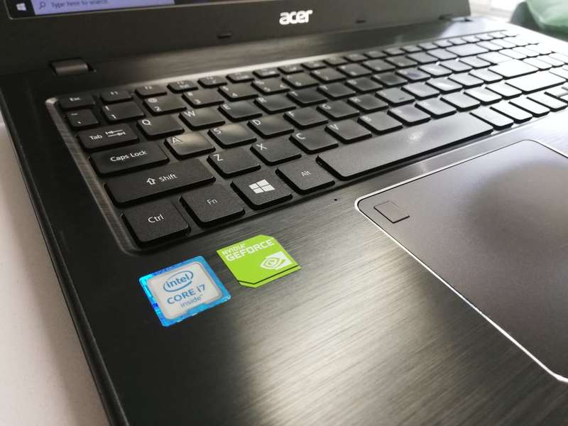 *HIGH END* ACER ASPIRE 5 PRO CORE i7 GAMING & DESIGN/ 8GB DDR4/ 1TB HDD/ NVIDIA 940MX/ FHD