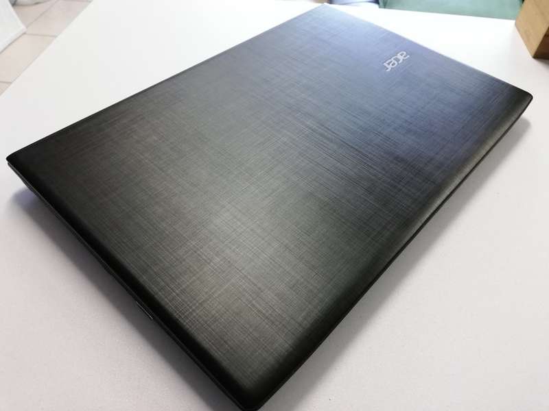 *HIGH END* ACER ASPIRE 5 PRO CORE i7 GAMING & DESIGN/ 8GB DDR4/ 1TB HDD/ NVIDIA 940MX/ FHD