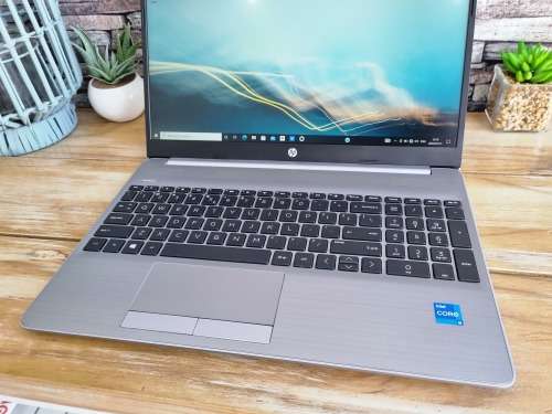 2022 HP Pavilion 250 G8 Core i5 11th Generation Premium Laptop/ 8GB RAM/ 256GB NVMe SSD/ FHD 1080p