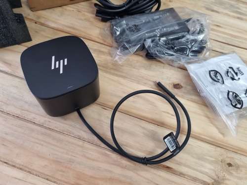 HP Thunderbolt Dock 120W Premium USB-C Docking Station (Brand New & Factory sealed!)