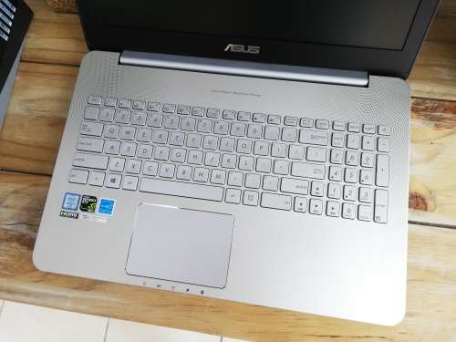 Asus GAMING Core i7-6700HQ/ 8GB Ram/128GB SSD/ Nvidia GeForce GTX/ FHD 1080p (Not Switching On)