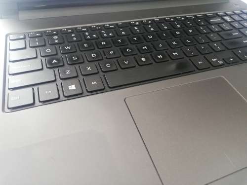Dell Inspiron 5559 Core i7 - 6500U/ 8GB DDR4/ 500GB HDD/ AMD Radeon 4GB GPU