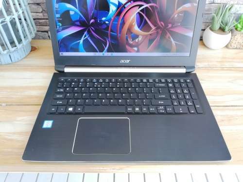 Acer Aspire 5 Core i5 7th Generation Notebook Laptop/ 8GB DDR4/ 1TB HDD/ FHD 1080p Display