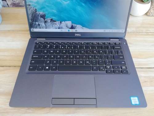 2020 Dell Latitude 5300 Core i5 8th Gen/ 8GB DDR4/ 256GB NVMe/ FHD Touch Screen/ Backlit LED Keys