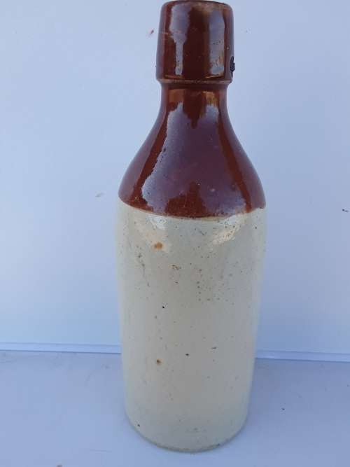 BASHEW BROS CAPE TOWN BREWED GINGER BEER bottle