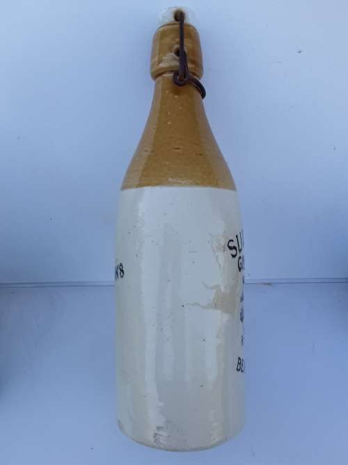 SULLIVAN`S BREWED GINGER BEER BEACONSFIELD Ginger beer bottle
