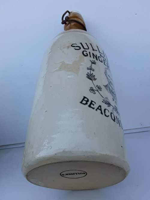 SULLIVAN`S BREWED GINGER BEER BEACONSFIELD Ginger beer bottle