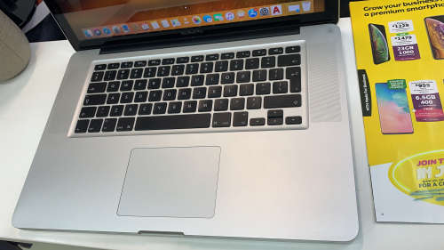 15 MacBook Pro FOR SALE !!