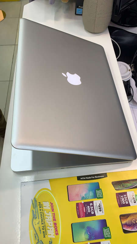 15 MacBook Pro FOR SALE !!