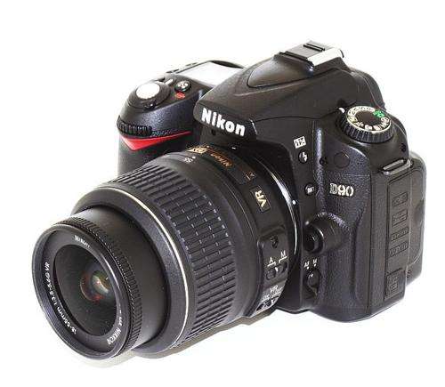 Nikon D90 with 18-55mm f/3.5-5.6G VR Lens - Ready for overnight delivery