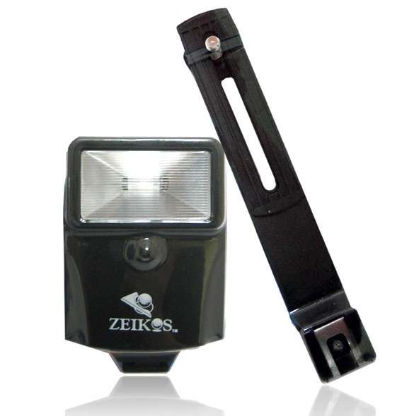 Digital Camera Slave Flash w/Bracket Model No. ZE-DS12
