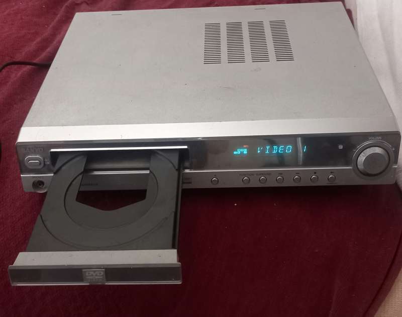 DVD Home Theatre System