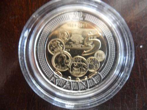 60x2011 90th SARB 5Rand Uncirculated Untouched  in Cuptules Bid Per Coin