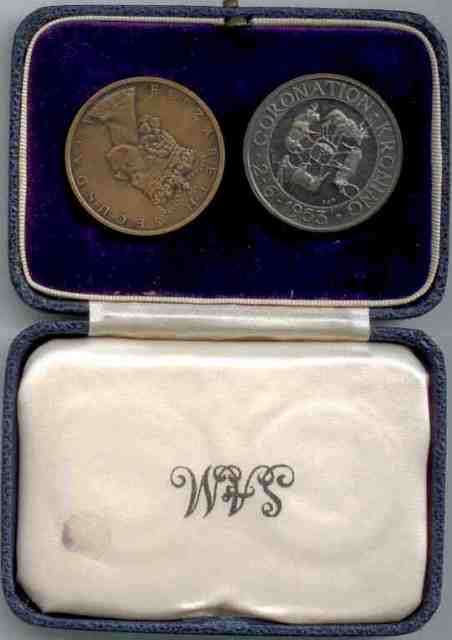 SA Mint Silver & Bronze Elizabeth II Coronation Set 2.6.1953
