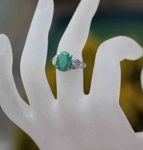 Natural emeral 925 sterling silver ring Sale !