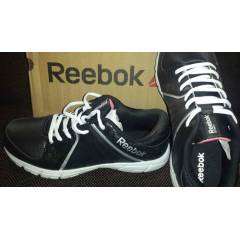 Reebok Women Shoes Size 7