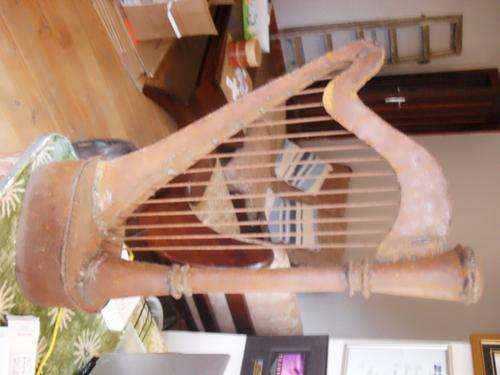 rusted steel harp 71cmx47cm