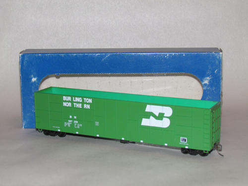 HO CLEARANCE SALE! 62' BN Woodchip Hopper MIB