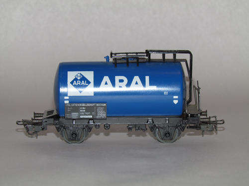 HO CLEARANCE SALE! Marklin ARAL Tank Car