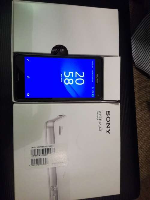 Sony Xperia Z3 Compact
