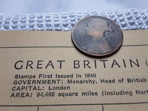 GB. Queen Victoria Stamps & Coin from 1840. Original. Excellent condition