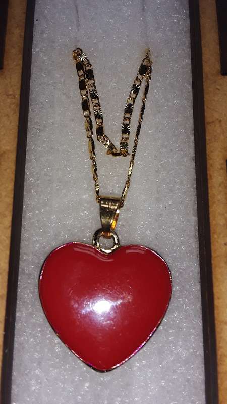 VALENTINE SP.: Pure SILVER Tickey+NEW 18 Carat Gold Plated Chain+Red Heart Pendant. In 1 GIFT Box.