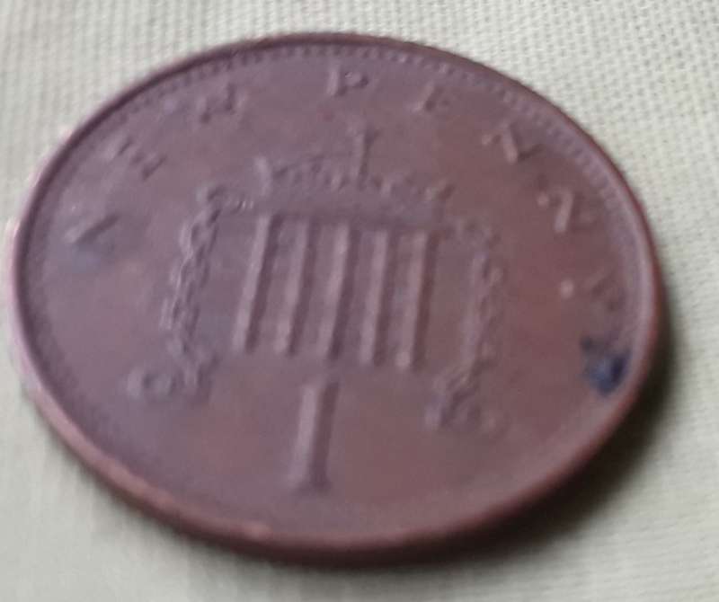 QUEEN VICTORIA 1896 COPPER Coin + QE2 Coin with Kings & Queens CHART from year 1066