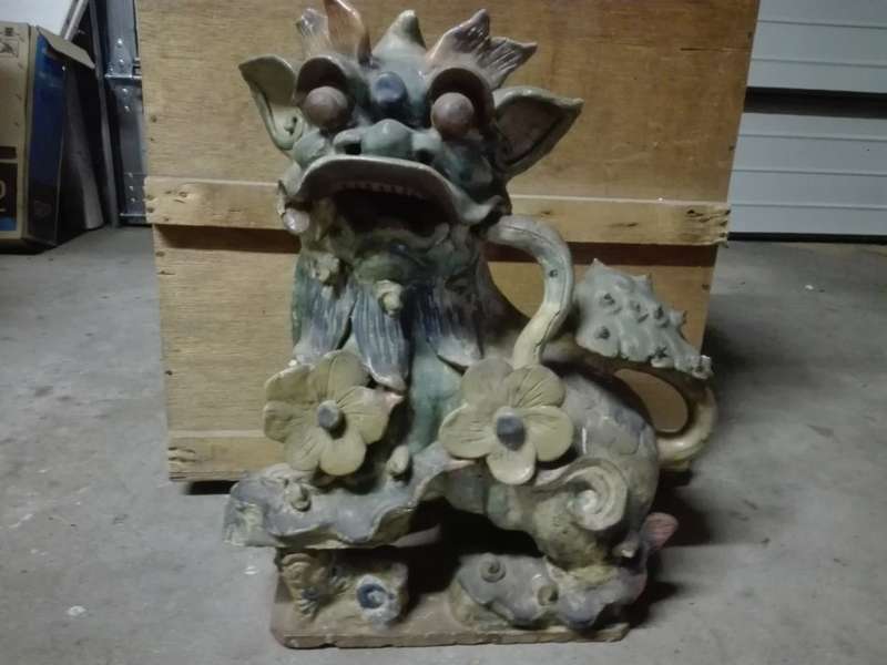 Pair of Foo temple dogs from Thailand  500 x 400 x 200 mm 13 kg
