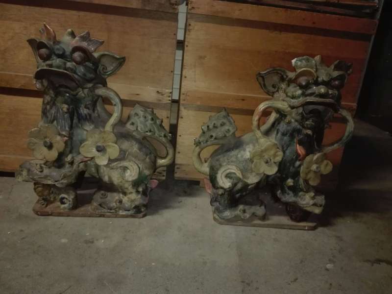 Pair of Foo temple dogs from Thailand  500 x 400 x 200 mm 13 kg