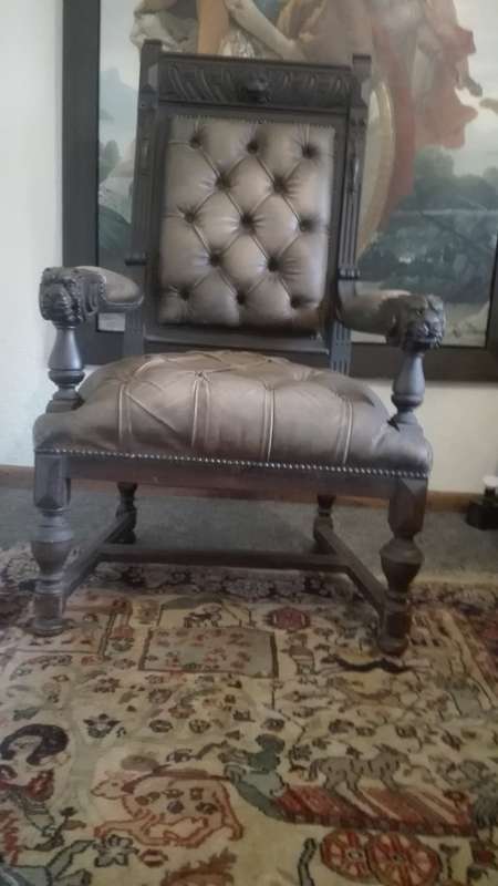 Pair of 300 year Big German Antique thrones from 1700's