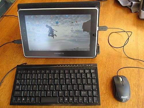 Gigabyte 10.1" Tablet PC (Windows 7, 320GBHDD, 2 GB RAM, 1.66GHz Processor)