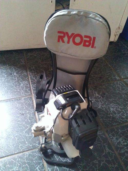 RYOBI Bush cutter motor and backpack