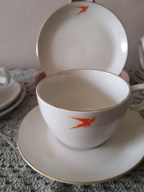 South African Porcelain Vintage 20 Piece SAA SAL Crockery Set White with orange Huguenot Royale was sold for 300.00 on 20 Feb at 09 52 by Vintage Paradise in Pretoria Tshwane ID 268236650