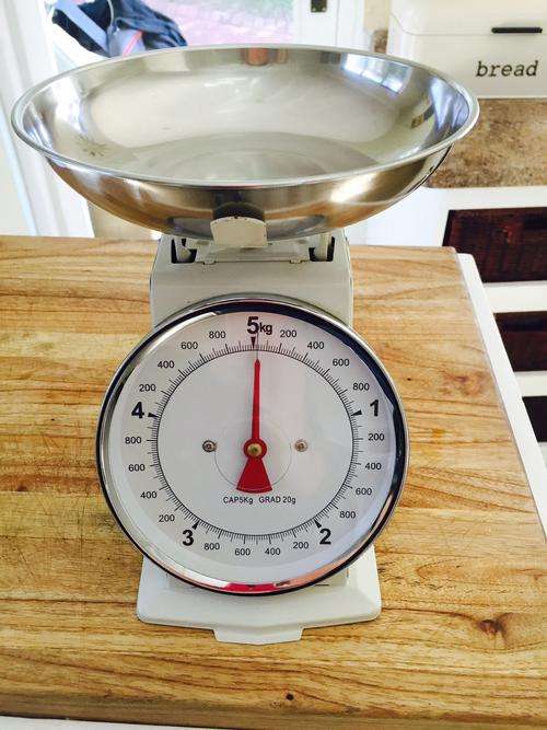 Kitchen scale vintage looking