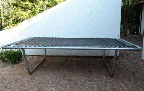 Trampoline