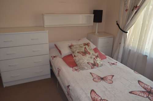 Girl's Bedroom Suite