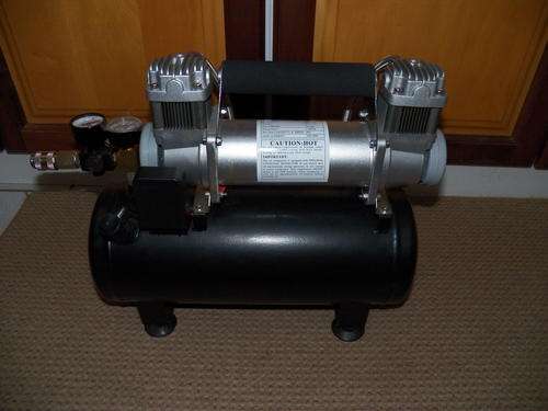 12VDC 2 CYLINDER PORTABLE AIR COMPRESSOR WITH 8L TANK & GAUGES - 150L/MIN FOR ONLY R2350.00