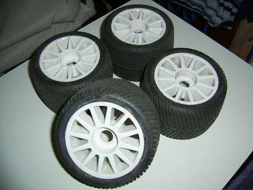 40 series tires and rims