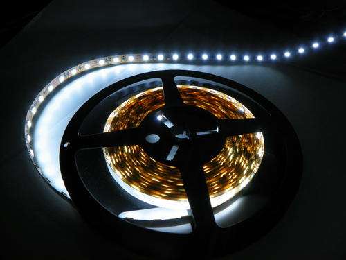 LED strip light 5050 SMD - 60LED's/m - high bright  white (1x 5M roll) FREE SHIPPING